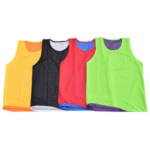 063250-noir-blanc-chapsula-reversivel-preto-branco