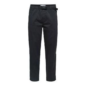 16082507-3765215-calcas-slim-selected-garten-preto