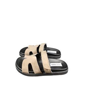 sm11003504-03002-275-sandalias-femininas-steve-madden-missile-e-camurca-cinzenta