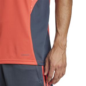 product/a/d/adidas_jp1786_7_apparel_on_model_detail_view_2_white.jpg
