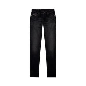a03558-09h32-02-32-jeans-slim-diesel-09h32-2019-strukt-preto