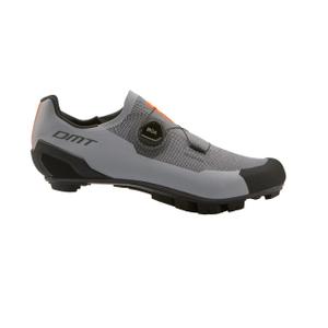 10dmt23km300062-sapatos-de-bicicleta-dmt-km30-cinza-preto