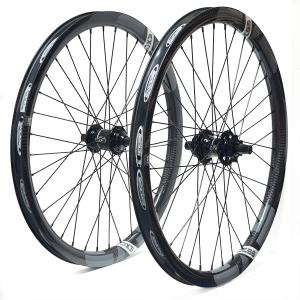 excwhee331-par-de-rodas-excess-exe-3-iso-cruiser-preto-cinza-24-x1-50-1-75