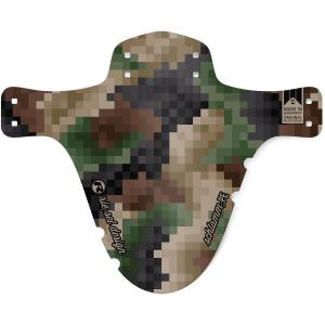 fe-s093-guarda-lamas-frontal-riesel-design-schlamm-pe-pixel-camo-tu