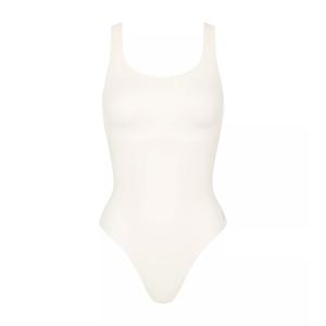 10217742-00gz-fato-de-banho-para-mulher-sloggi-zero-feel-2-0-branco-seda