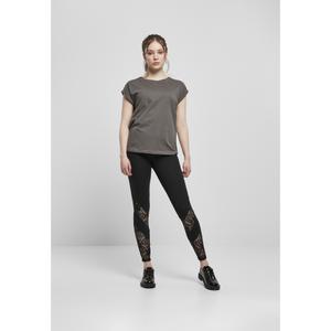 tb771-02457-t-shirt-mulher-urban-classics-extended-shoulder-preto