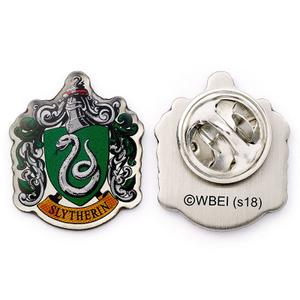 5055583412707-distintivo-the-carat-shop-harry-potter-slytherin-bege-verde-tu