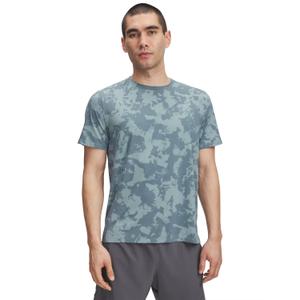 1389804-323-t-shirt-under-armour-launch-elite-cinza